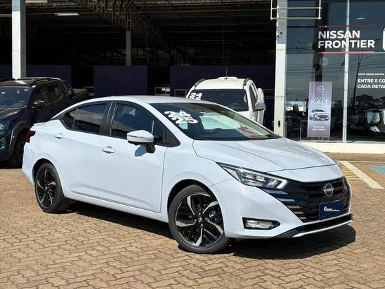 NISSAN VERSA 1.6 16V FLEX EXCLUSIVE XTRONIC